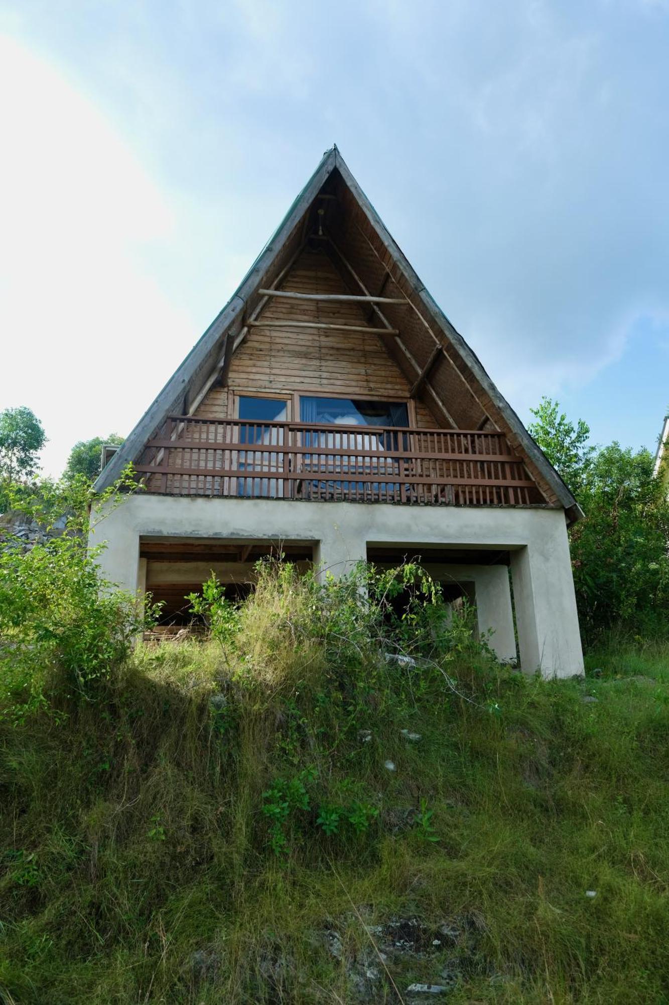 Hyena Hill Lodge Sanga Exterior photo